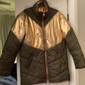 Reversible puffer coat